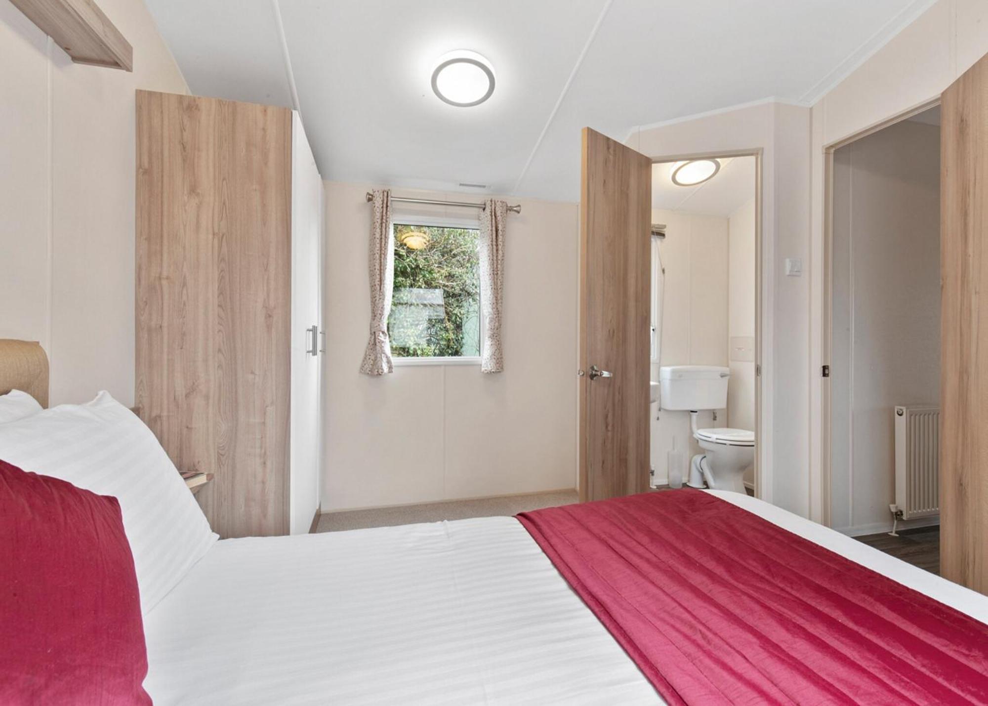 Noble Court Holiday Park Narberth Pokoj fotografie